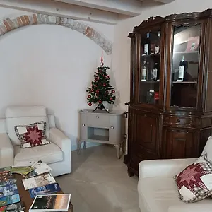 https://casetta-dei-nonni.hotelinveneto.com